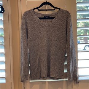 American eagle sweater